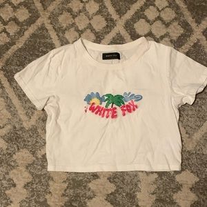 White Fox cropped tee